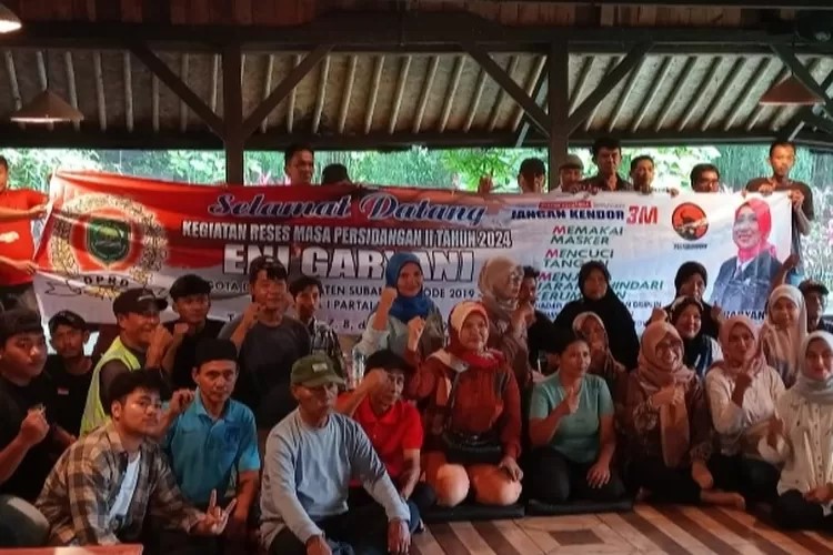 Gelar Reses di Kelurahan Karanganyar, Anggota DPRD Subang, Hj Eni Garyani Jaring Aspirasi Masyarakat dan Sosialisasikan Program Pemerintah