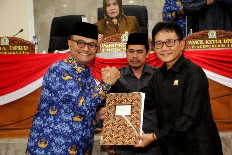 Rapat Paripurna DPRD Subang LKPJ Bupati Tahun 2023