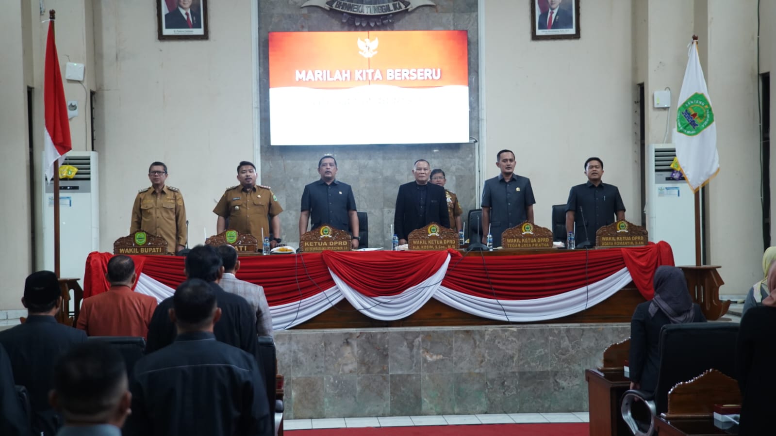 Bupati Paparkan Perubahan KUA-PPAS Tahun Anggaran 2025 dalam Rapat Paripurna DPRD