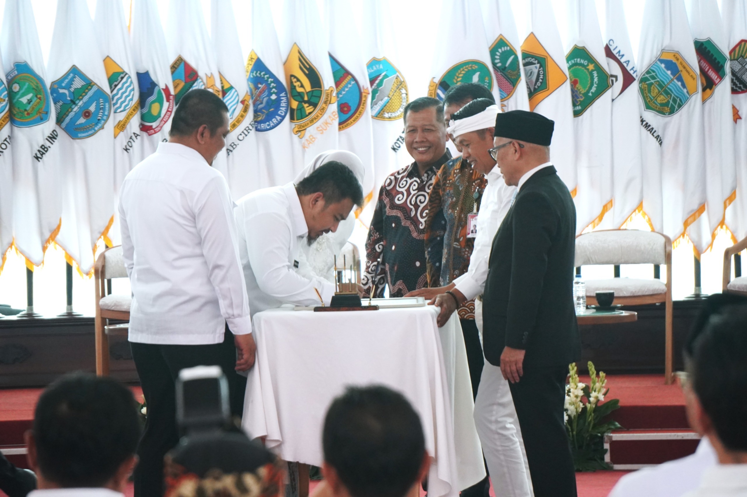 DPRD Kabupaten Subang Sepakati Komitmen Pemberantasan Korupsi